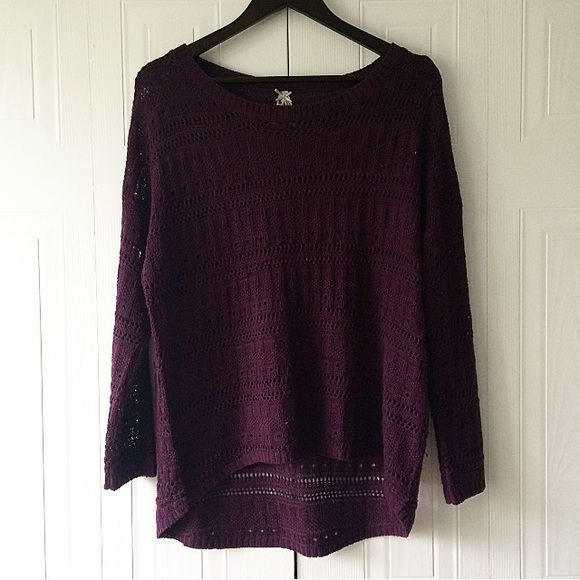 Purple crochet sweater - Picture 2 of 5